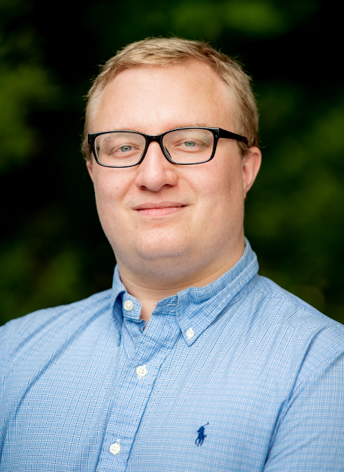 C.J. Hennighausen headshot