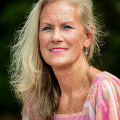CathyHurleyHeadshot